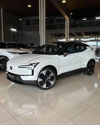 VOLVO EX30 69 KW ELÉTRICO ULTRA